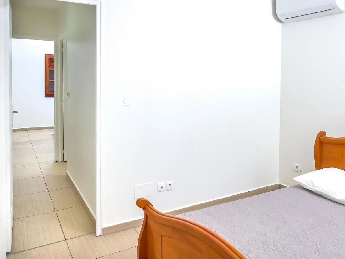 Villa Exotique Le Moule Vakantiehuis