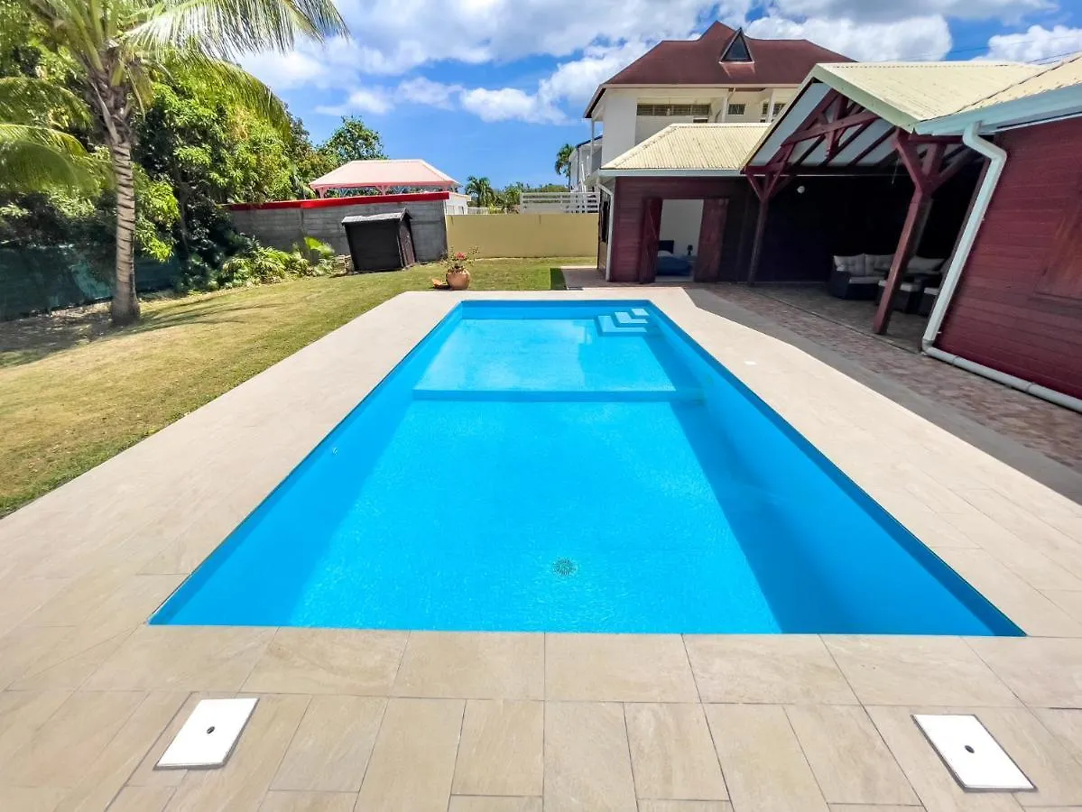 Villa Exotique Le Moule Vakantiehuis